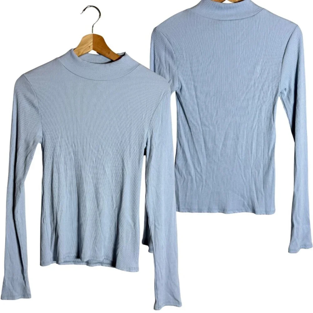 NWOT By Together Every Layer Top Ribbed Mock Neck Women's Medium Light Blue